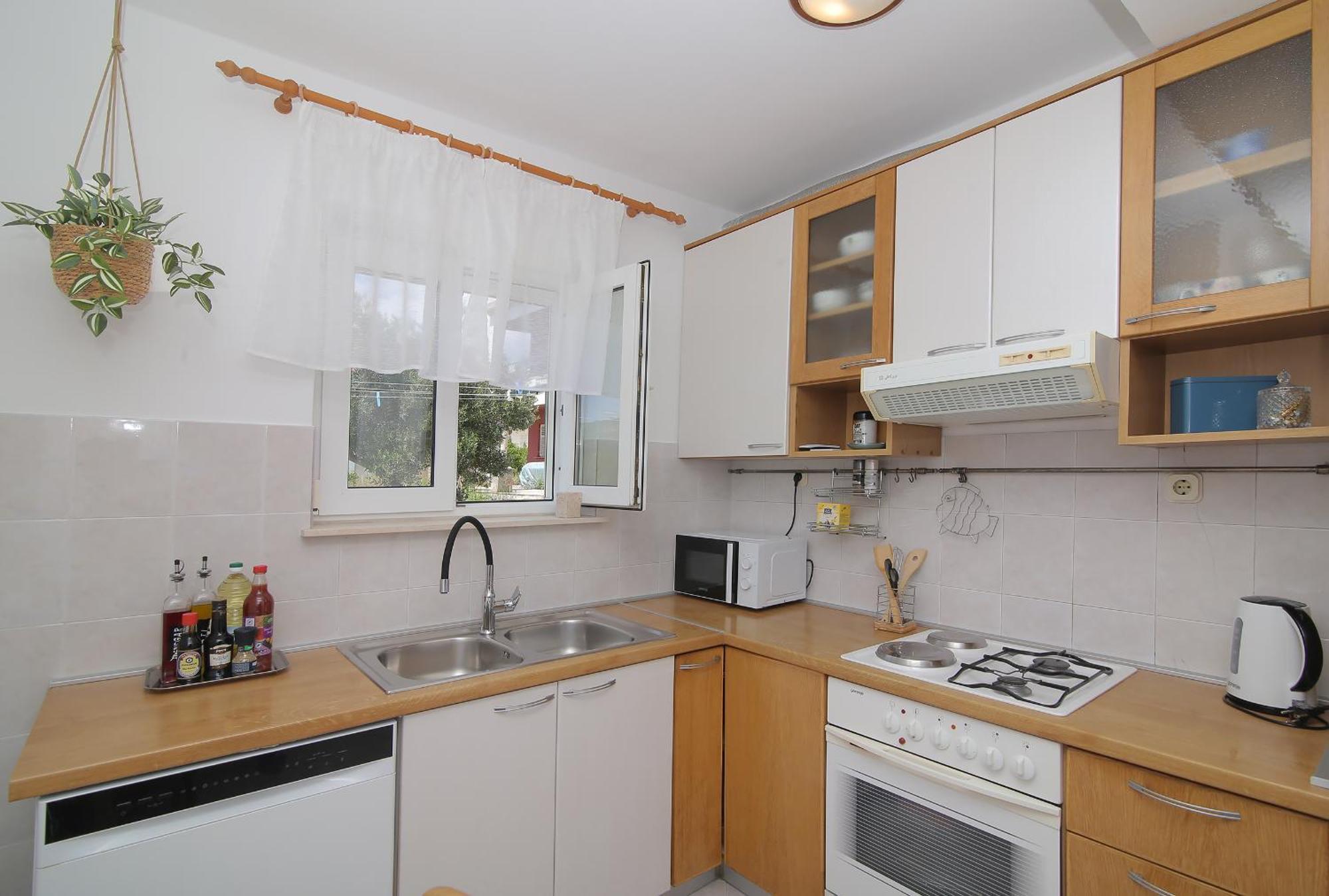 Apartmani Krmek 米利尼 外观 照片